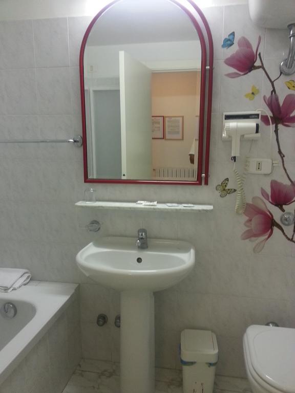 Camere Da Aldo In Centro Сироло Стая снимка